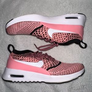 Nike Air Max Thea Flyknit